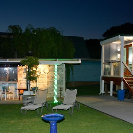 Kinsellas Water Views Albany Exterior photo