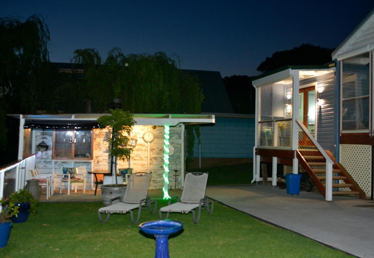 Kinsellas Water Views Albany Exterior photo